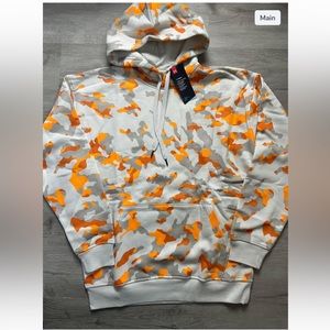 UA Men’s Camo Hoodie